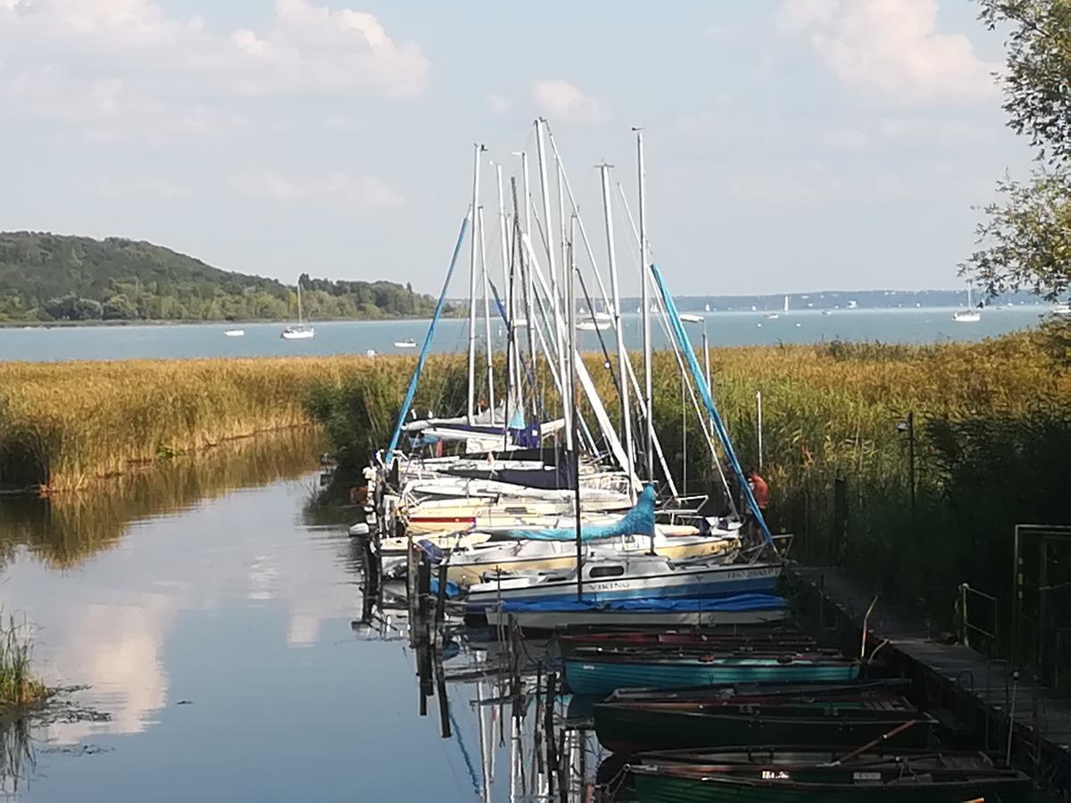 Betty Apartman Balatonfůzfő Eksteriør bilde